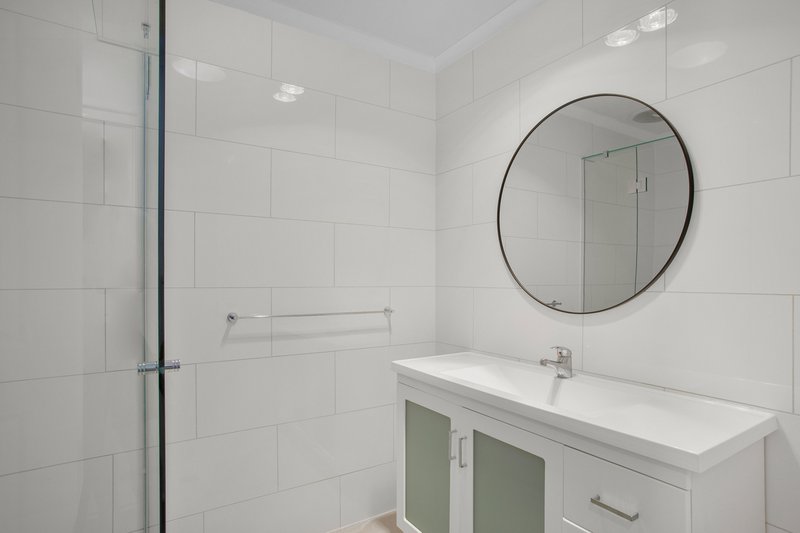 Photo - 2/101 Lowanna Drive, Buddina QLD 4575 - Image 9