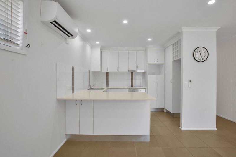 Photo - 2/101 Lowanna Drive, Buddina QLD 4575 - Image 11