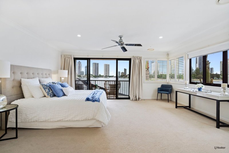 Photo - 2/101 Stanhill Drive, Surfers Paradise QLD 4217 - Image 7