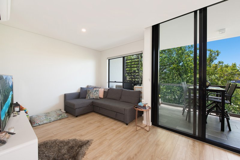 Photo - 210/109 Chalk Street, Lutwyche QLD 4030 - Image 4