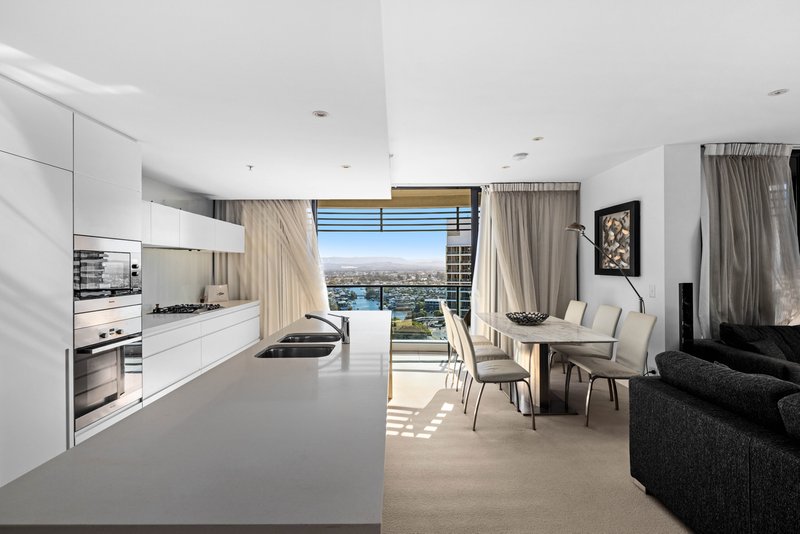 Photo - 2101/1 Oracle Boulevard, Broadbeach QLD 4218 - Image 4