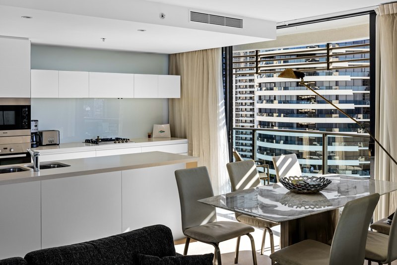 Photo - 2101/1 Oracle Boulevard, Broadbeach QLD 4218 - Image 10