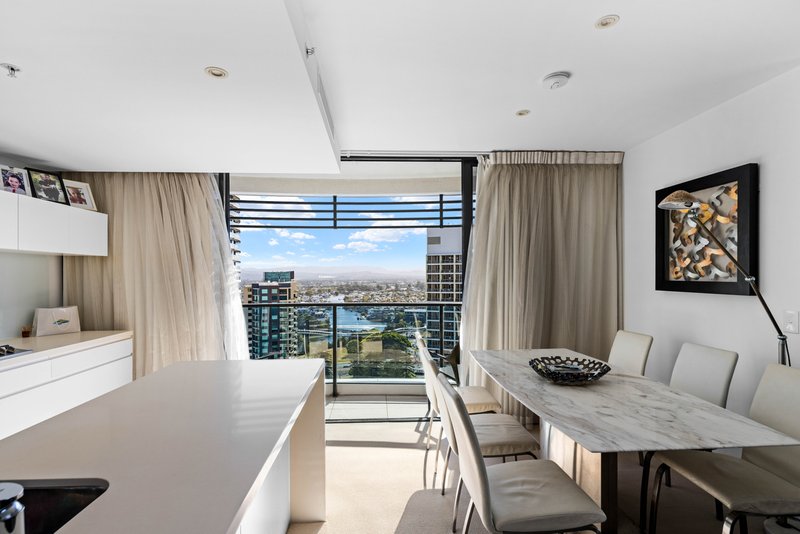 Photo - 2101/1 Oracle Boulevard, Broadbeach QLD 4218 - Image 11