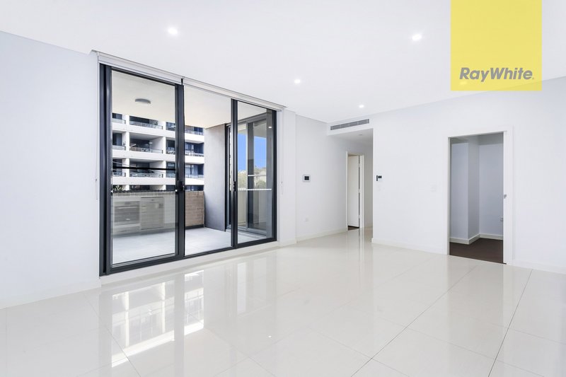 Photo - 2101/1A Morton Street, Parramatta NSW 2150 - Image 4