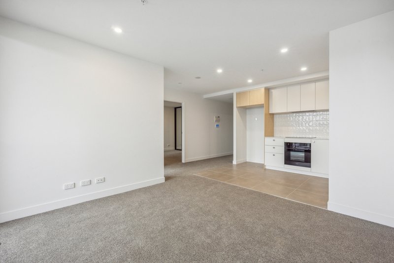 Photo - 2101/2 Furzer Street, Phillip ACT 2606 - Image 5