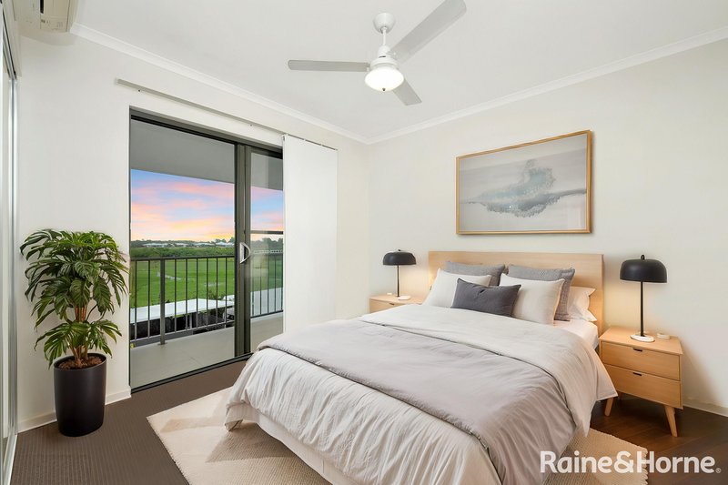 Photo - 210/167 Bundock Street, Belgian Gardens QLD 4810 - Image 4