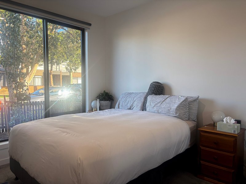 Photo - 2/1017 High Street, Reservoir VIC 3073 - Image 8