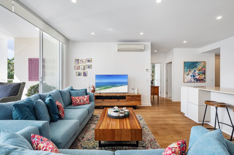 Photo - 210/17 Woodlands Avenue, Breakfast Point NSW 2137 - Image 2