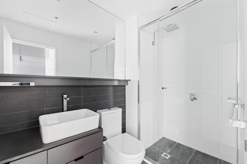 Photo - 210/18 Queen Street, Blackburn VIC 3130 - Image 7