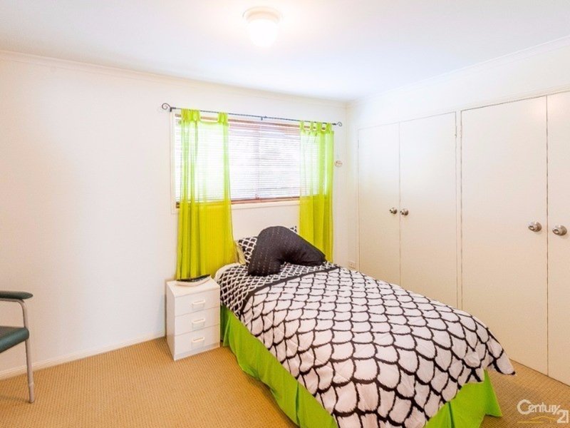 Photo - 2/102-104 Broadwater Avenue, Maroochydore QLD 4558 - Image 10