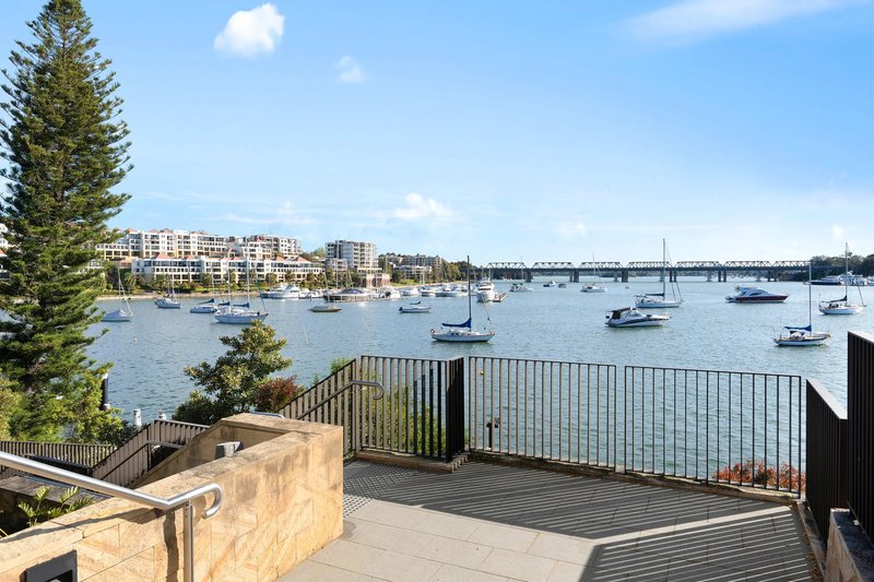 Photo - 2/102 Elliott Street, Balmain NSW 2041 - Image 18
