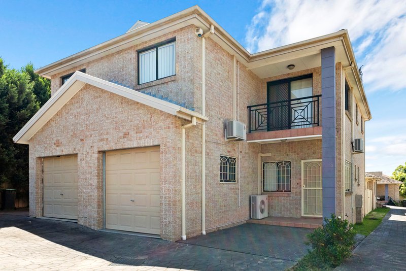 2/102 Hunter Street, Condell Park NSW 2200