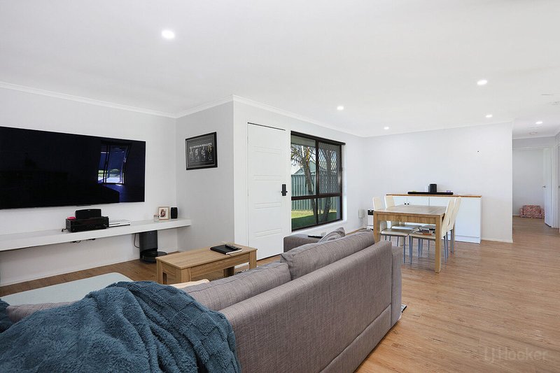 Photo - 2/102 Kangaroo Avenue, Coombabah QLD 4216 - Image 3