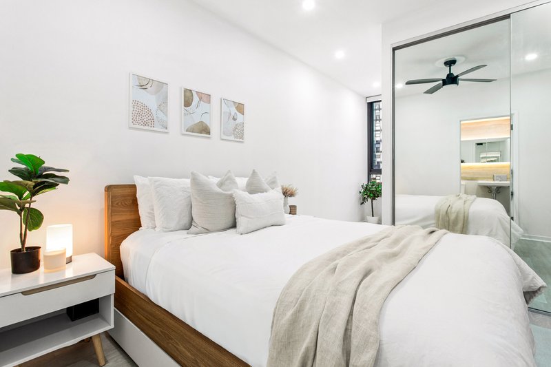 Photo - 210/20 Dunkerley Place, Waterloo NSW 2017 - Image 3