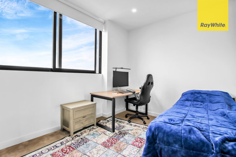 Photo - 2102/1 Boys Avenue, Blacktown NSW 2148 - Image 8