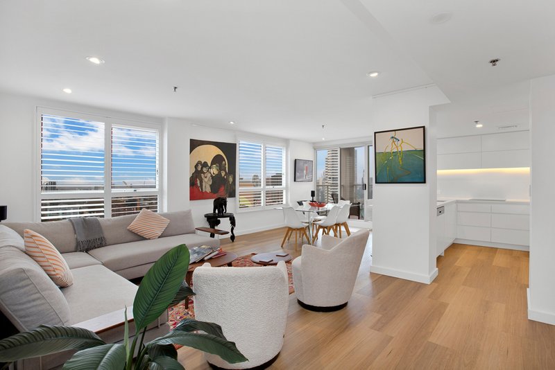 Photo - 2102/1 Kings Cross Road, Darlinghurst NSW 2010 - Image 2