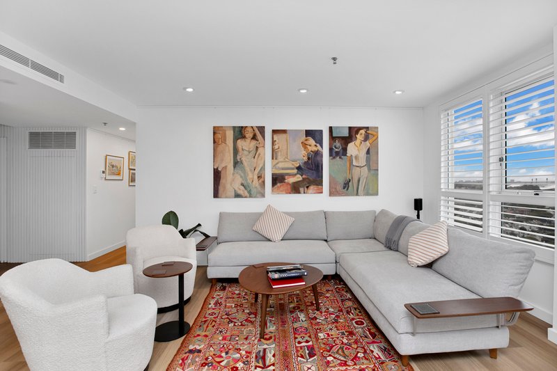 Photo - 2102/1 Kings Cross Road, Darlinghurst NSW 2010 - Image 6