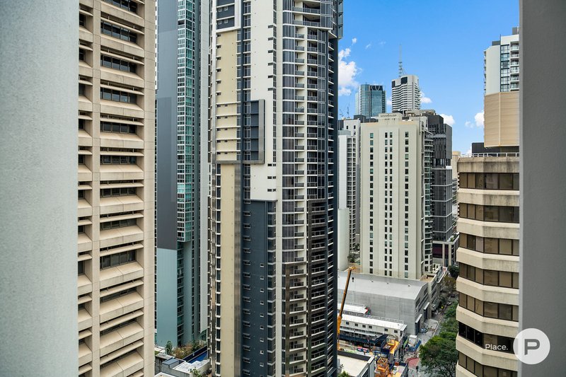 Photo - 2102/21 Mary Street, Brisbane City QLD 4000 - Image 6