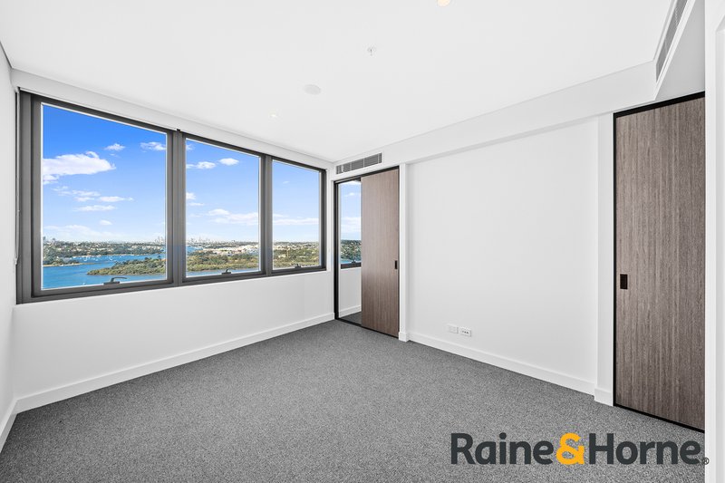 Photo - 2102/36 Walker Street, Rhodes NSW 2138 - Image 8