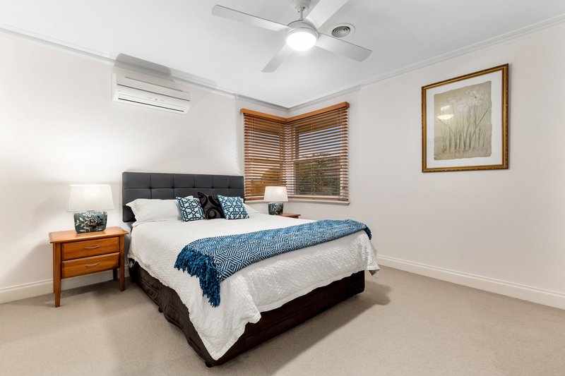 Photo - 2/103 Atkinson Street, Templestowe VIC 3106 - Image 6