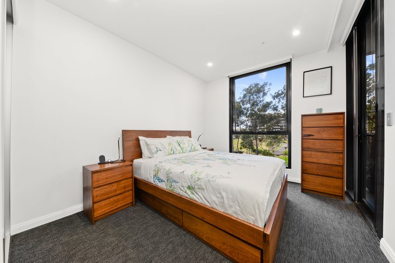 Photo - 210/3 Finch Drive, Eastgardens NSW 2036 - Image 5