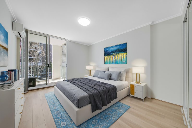 Photo - 210/3 George Street, Warwick Farm NSW 2170 - Image 6