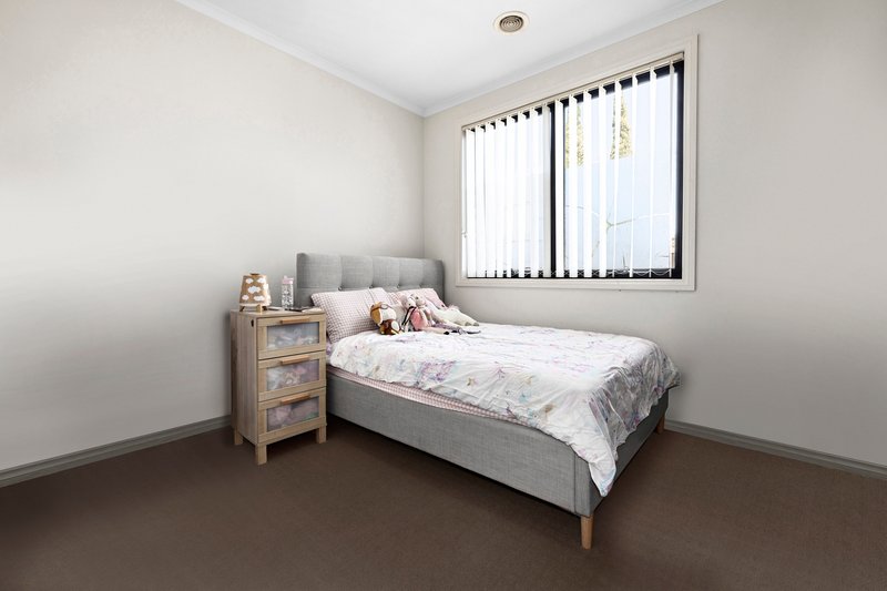 Photo - 2/103 St Leonards Road, Ascot Vale VIC 3032 - Image 7