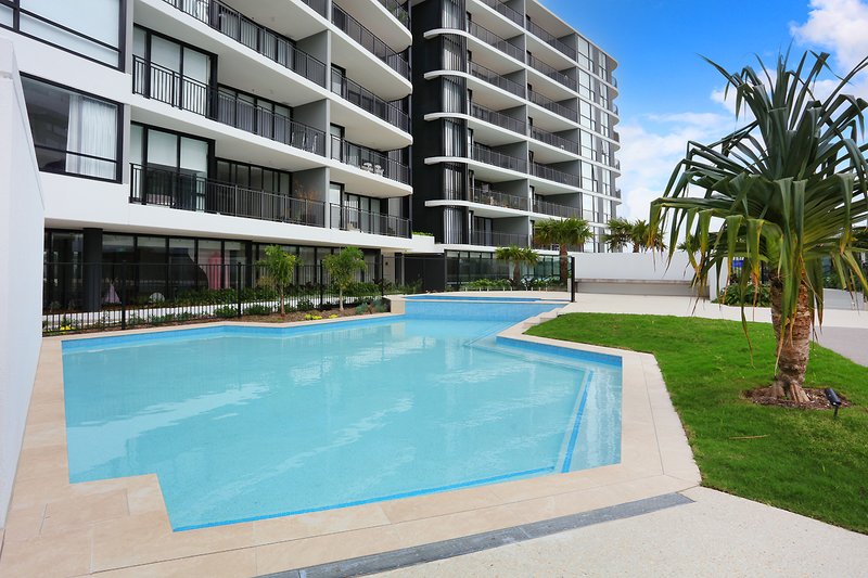 Photo - 2103/8 Athena Boulevard, Hope Island QLD 4212 - Image 2