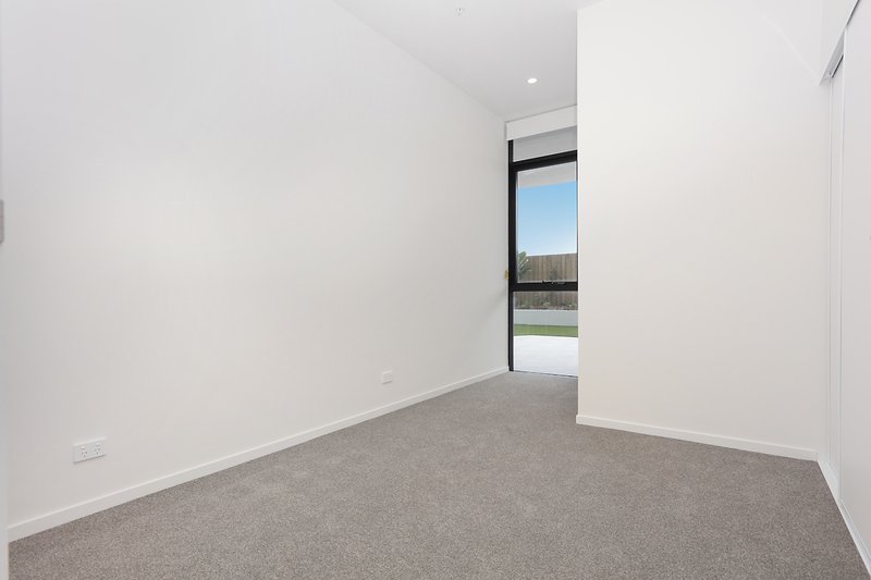 Photo - 2103/8 Athena Boulevard, Hope Island QLD 4212 - Image 14