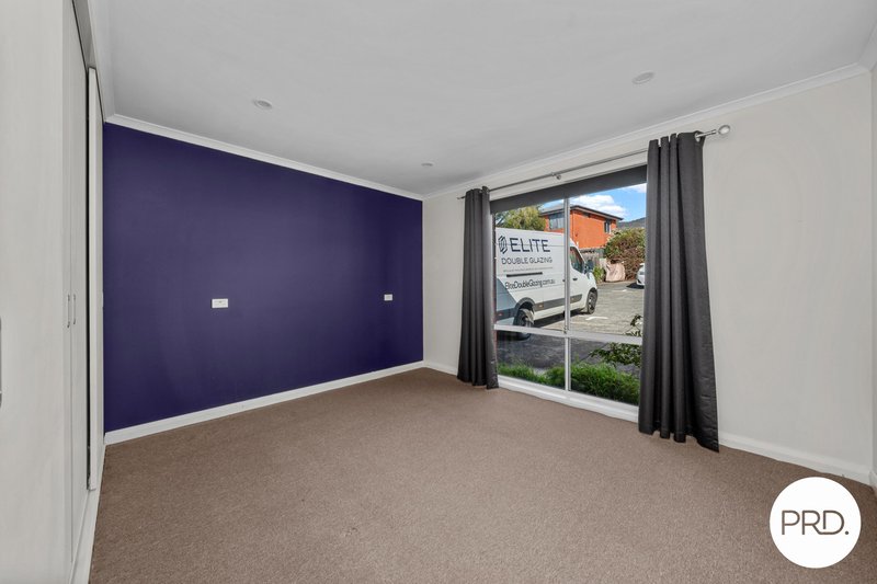 Photo - 2/104 Abbotsfield Road, Claremont TAS 7011 - Image 7