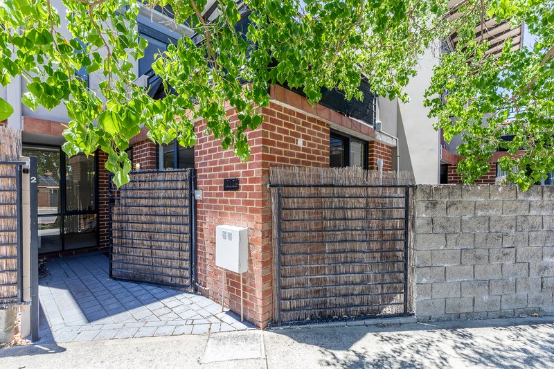 Photo - 2/104 Scarborough Beach Road, Mount Hawthorn WA 6016 - Image 22