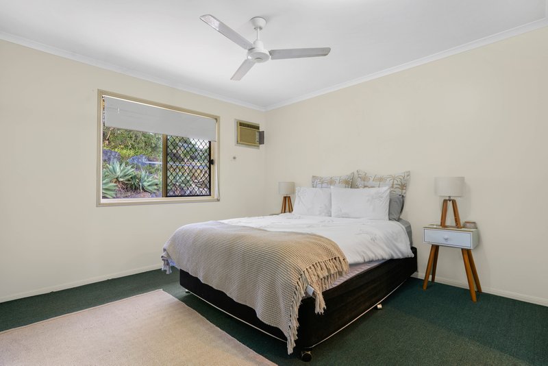 Photo - 2/104 Sun Valley Road, Kin Kora QLD 4680 - Image 5