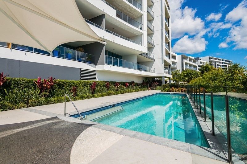 Photo - 210/41 Harbour Town Drive, Biggera Waters QLD 4216 - Image 16