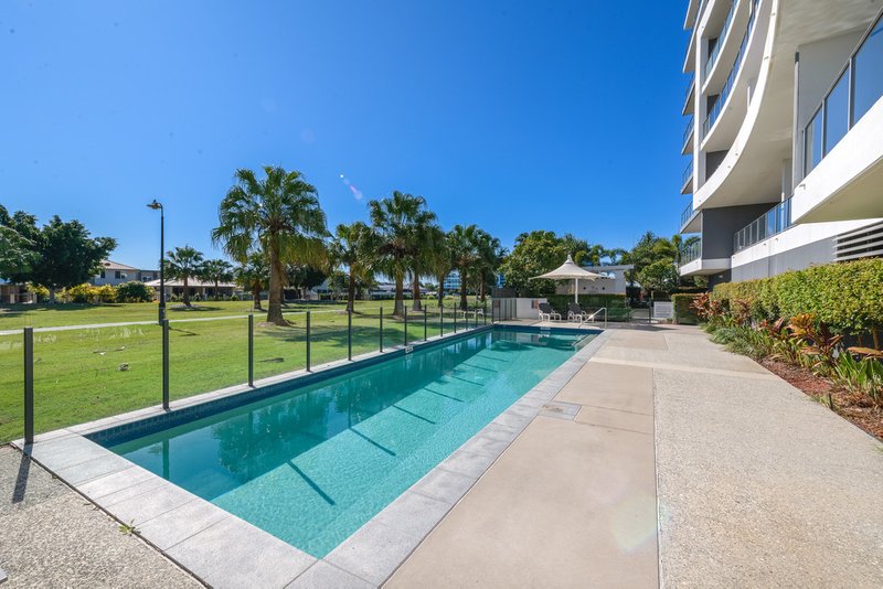 Photo - 210/41 Harbour Town Drive, Biggera Waters QLD 4216 - Image 21