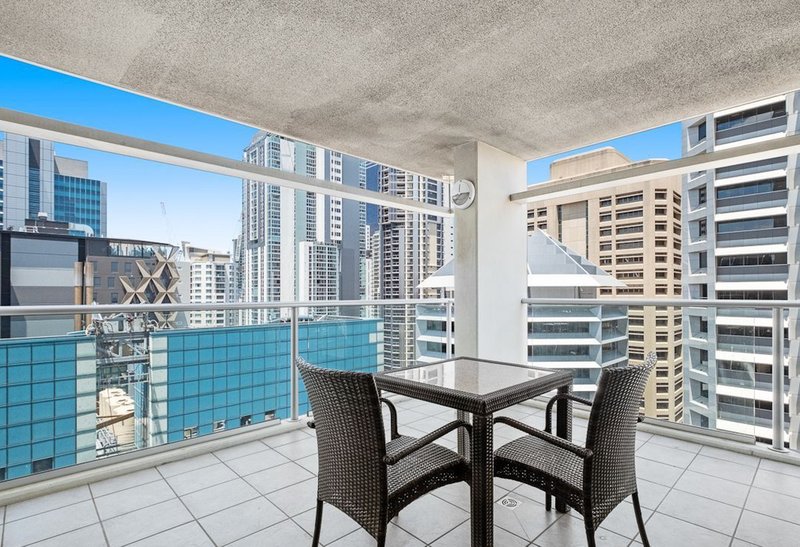 Photo - 2104/151 George Street, Brisbane City QLD 4000 - Image 10