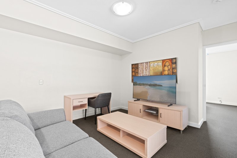 Photo - 2104/151 George Street, Brisbane City QLD 4000 - Image 5