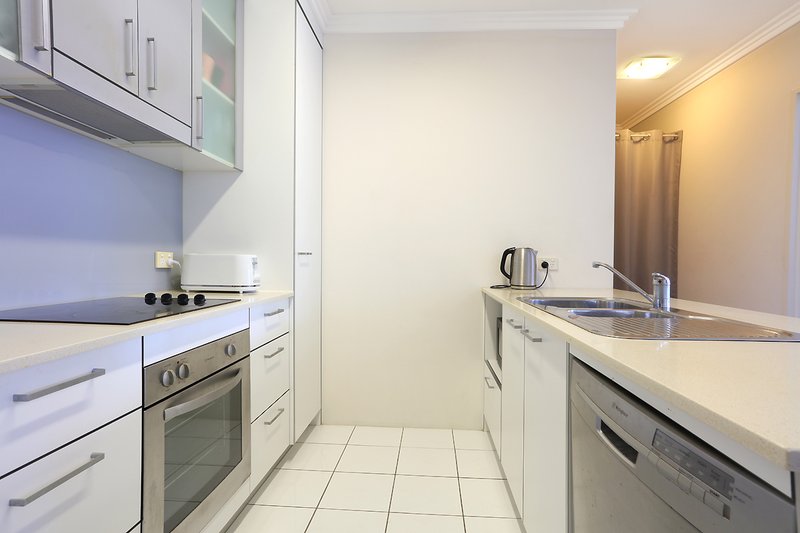 Photo - 2104/3 Main Street, Varsity Lakes QLD 4227 - Image 7