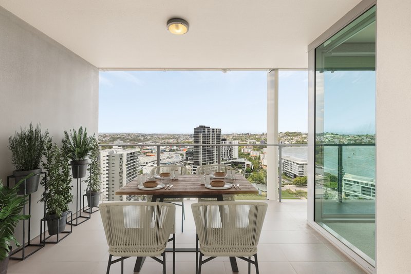 2104/30 Festival Place, Newstead QLD 4006