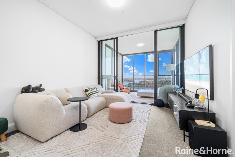 Photo - 2104/42 Walker Street, Rhodes NSW 2138 - Image 4
