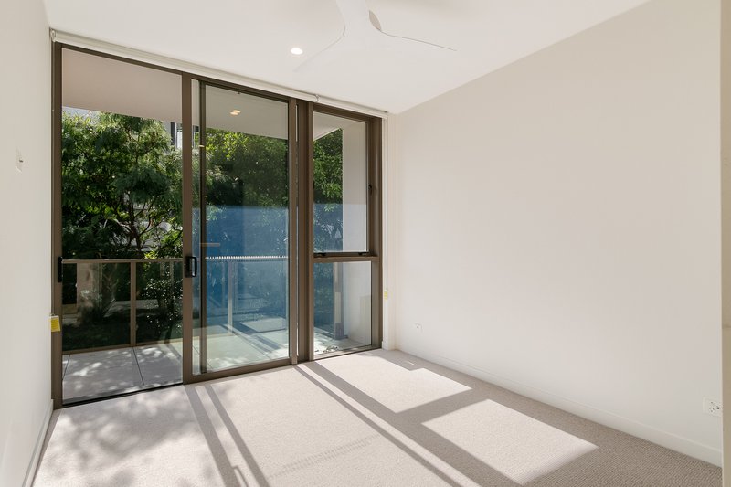Photo - 210/46 Scottsdale Drive, Robina QLD 4226 - Image 4