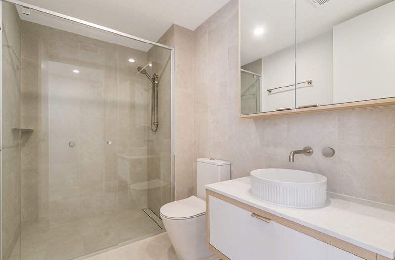 Photo - 210/46 Scottsdale Drive, Robina QLD 4226 - Image 8