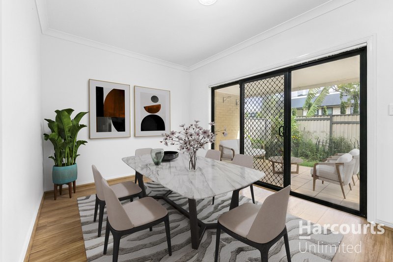 Photo - 2/104A Bungaree Road, Toongabbie NSW 2146 - Image 5