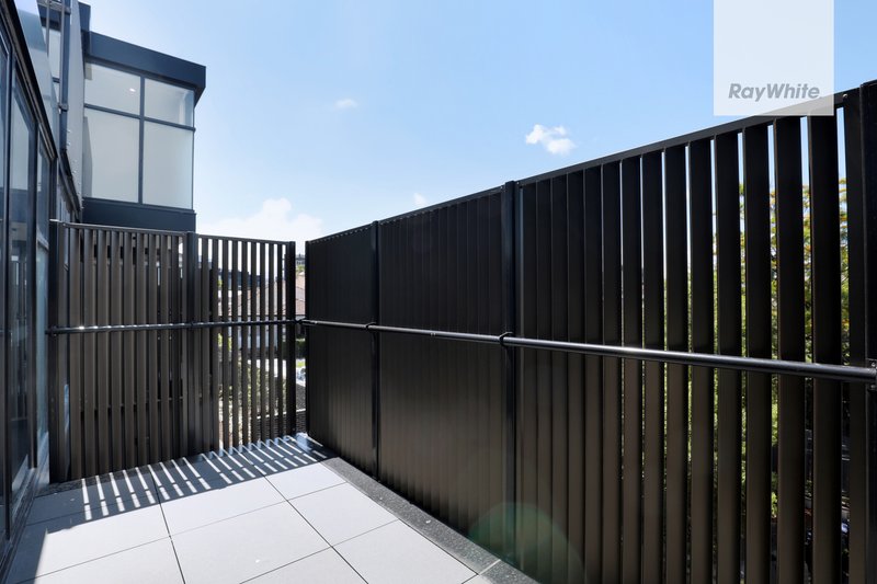 Photo - 210/5-7 Nepean Highway, Elsternwick VIC 3185 - Image 8