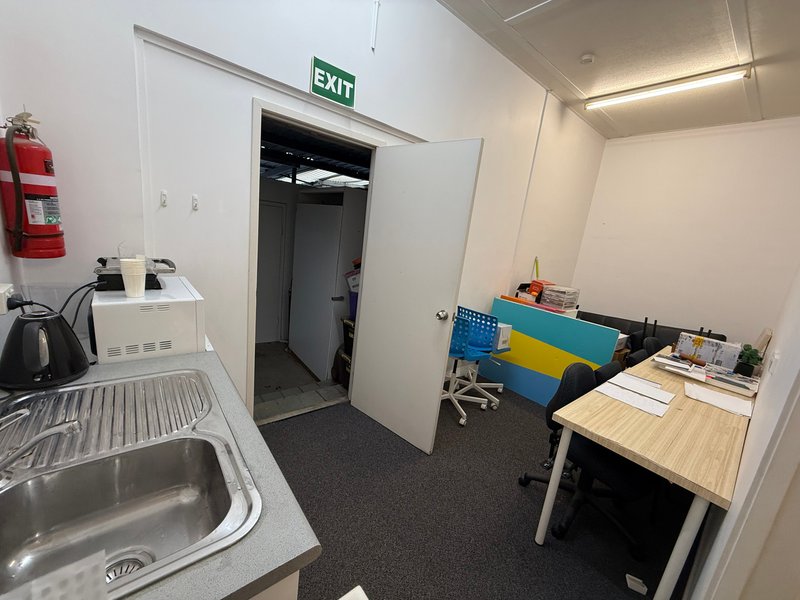 Photo - 2105 Gympie Road, Bald Hills QLD 4036 - Image 6