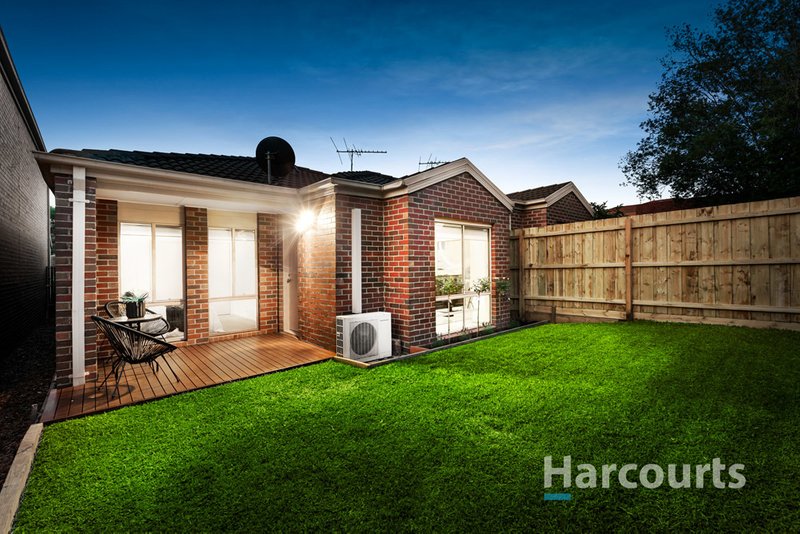 Photo - 2/105 Mountain Highway, Wantirna VIC 3152 - Image 7