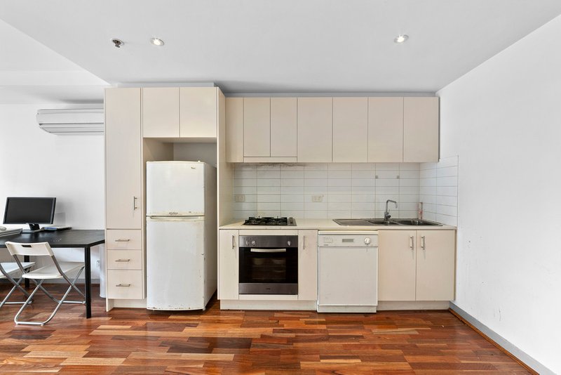 Photo - 2105/109 Clarendon Street, Southbank VIC 3006 - Image 3