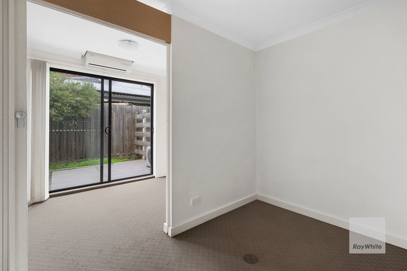 Photo - 2/1053 Plenty Road, Kingsbury VIC 3083 - Image 5