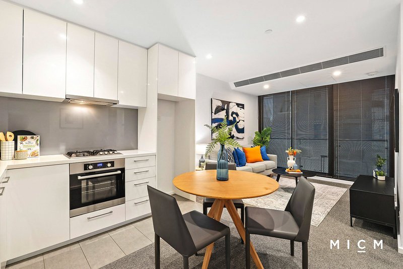 Photo - 2105/618 Lonsdale Street, Melbourne VIC 3000 - Image 3