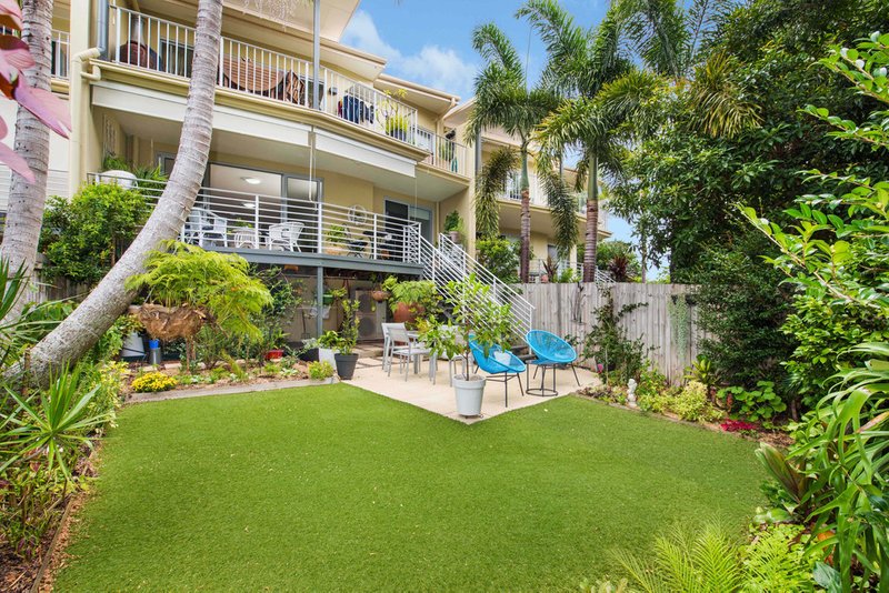 Photo - 2/106 Burnett Street, Buderim QLD 4556 - Image 2