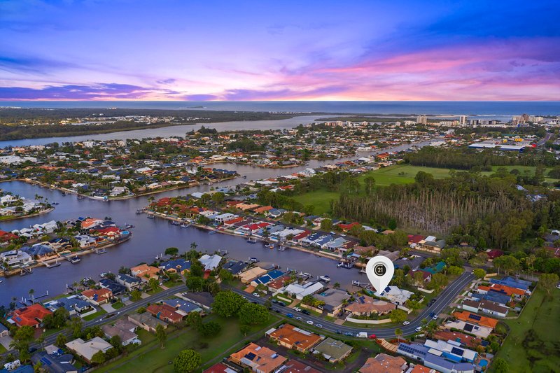 Photo - 2/106 Maroochy Waters Drive, Maroochydore QLD 4558 - Image 2